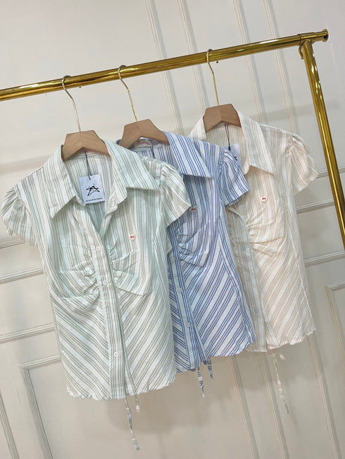 Puff Short Sleeves Collar Down Fitted Tops